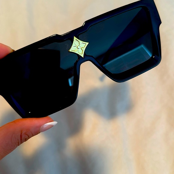 Fashion sunglasses - Picture 1 of 2